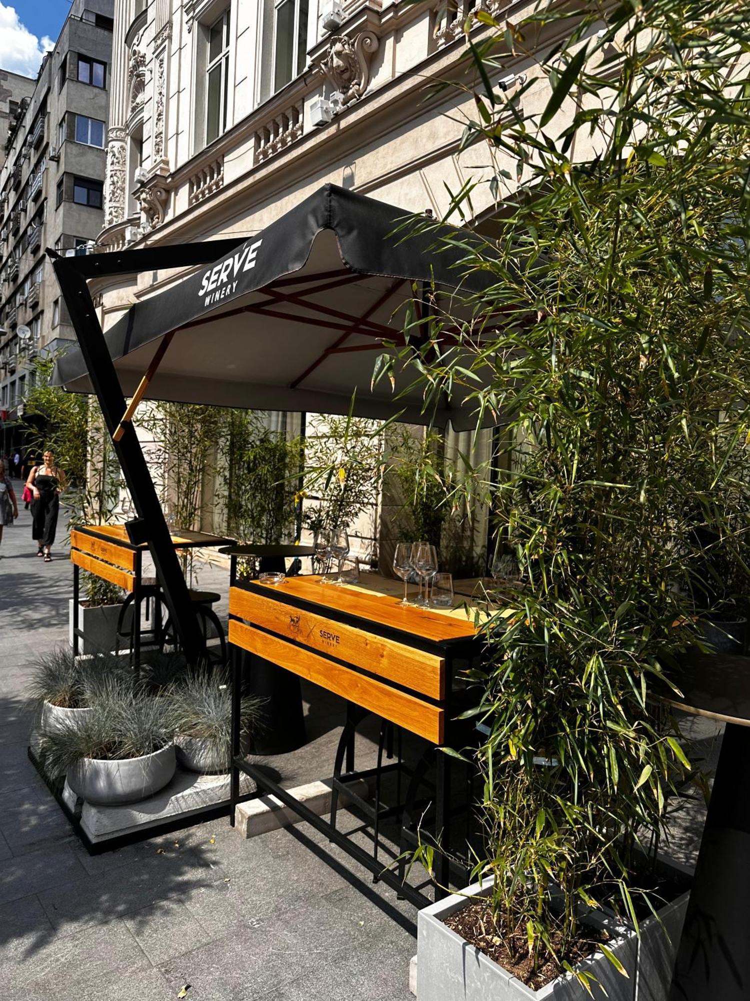 Grand Hotel Continental Bucuresti Exterior photo The terrace of the restaurant